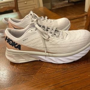 HOKA white tennis shoes